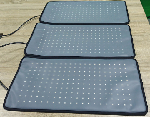 購入 660nm 850nm完全なボディ心配のための赤外線赤いLEDライト療法機械 オンライン製造